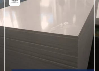 PVC Board Vs Kayu Lapis Bagaimana memilih Bahan Yang Tepat Untuk Proyek Anda